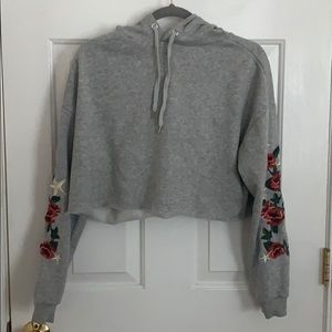 Grey cropped hoodie